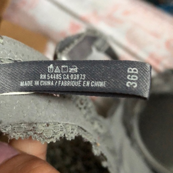 3 Bras 36B - Picture 8 of 8